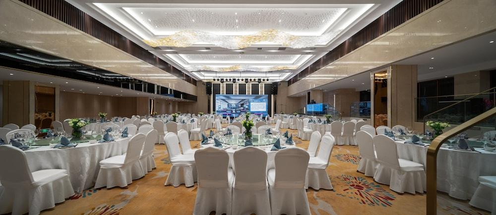 Minshan Lhasa Grand Hotel Chengdu Exterior foto