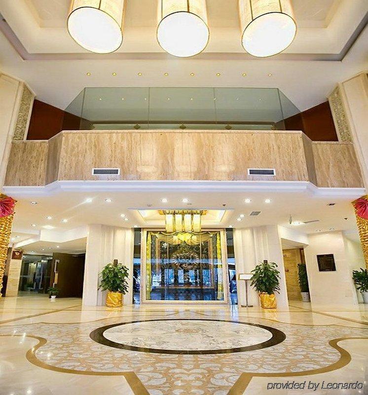 Minshan Lhasa Grand Hotel Chengdu Exterior foto